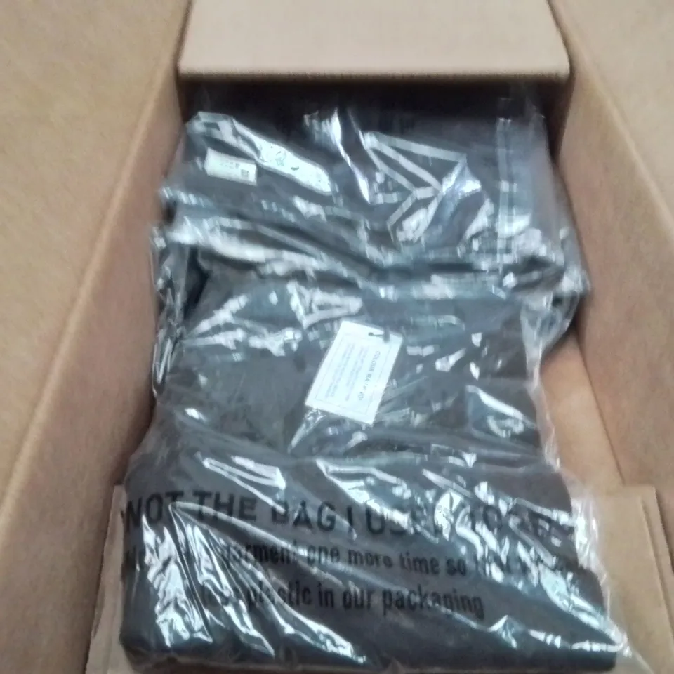 BOXED BRAND NEW APPROXIMATELY 8 SIMPLY BE ONE SHOULDER TOP SIZE 22 BLACK