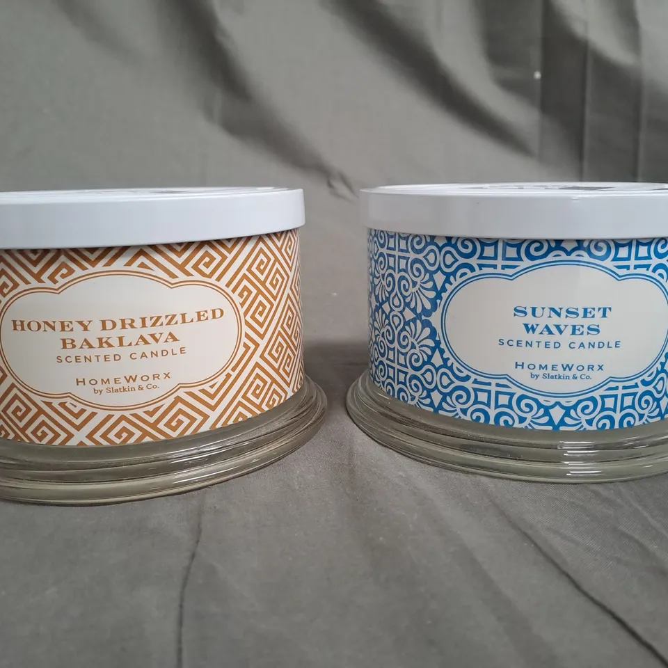 2 X HOMEWORK SCENTED CANDLES TO INCLUDE HONEY DRIZZLE & SUNSET WAVES