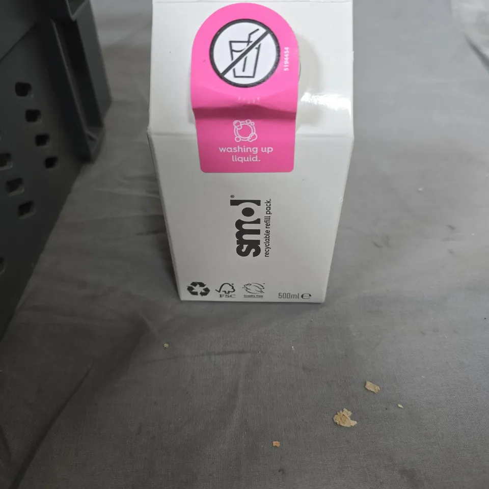 TOTE OF 15 CARTONS OF SMOL WASHING UP LIQUID 