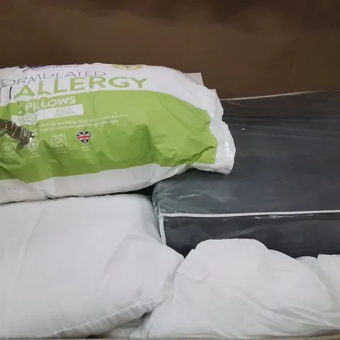 PALLET CONTAINING A VERY LARGE QUANTITY OF ASSORTED PILLOWS AND RELATED BEDDING/COMFORT PRODUCTS ECT