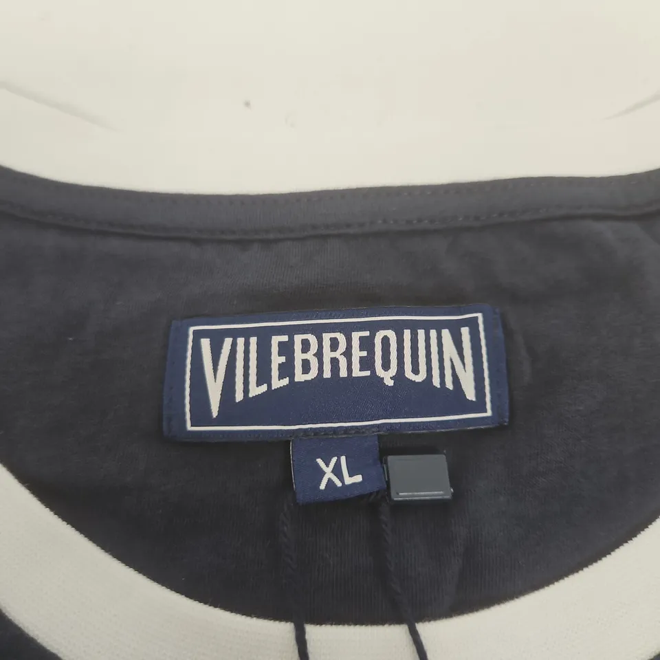 VILEBREQUIN MEN'S NAVY T-SHIRT WITH WHITE CREW NECK TRIM AND TURTLE LOGO – UK XL