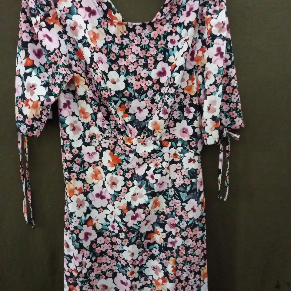 DOROTHY PERKINS TALL FLORAL RUCHED SLEEVE MIDI DRESS - UK 12