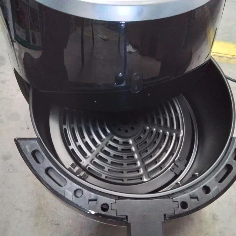 BOXED DOMO DELI FRYER MULTIFUNCTIONAL OVEN