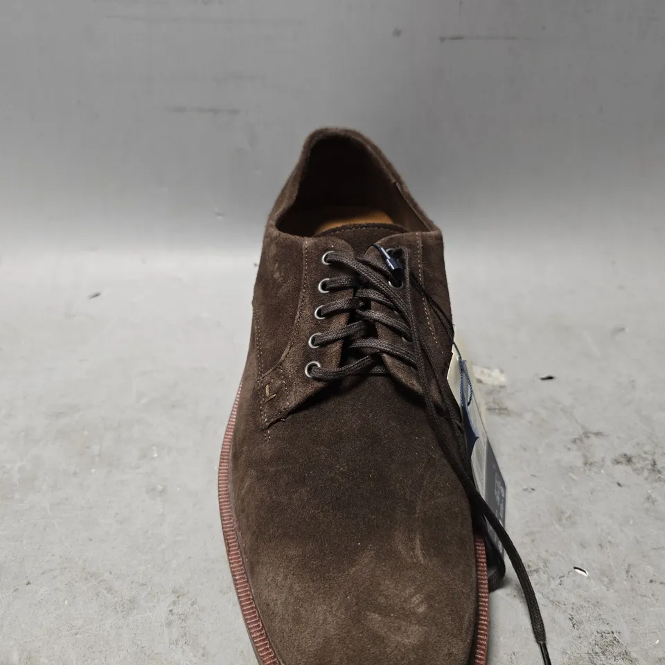 HACKETT LONDON EGMONT VELVET SHOE - SIZE 43