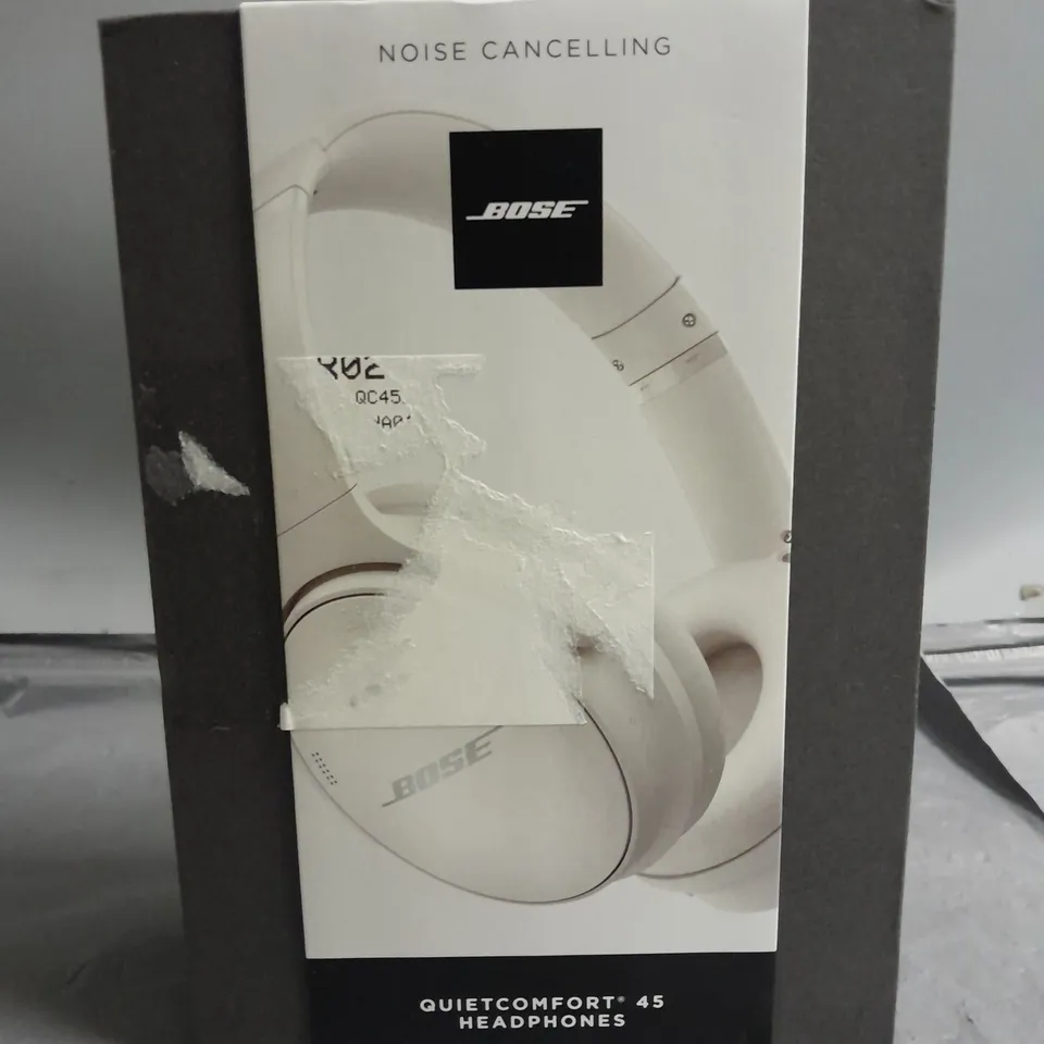 SEALED BOSE QUIETCOMFORT 45 HEADPHONES - WHITE SMOKE