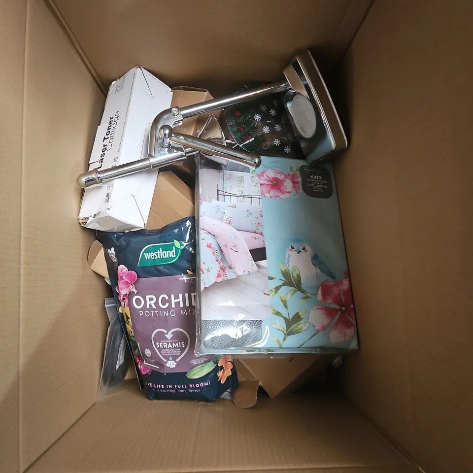 BOX OF APPROX 15 HOUSEHOLD ITEMS TOO INCLUDE DUVET COVER WITH PILLOW CASES, ORCHID POTTING MIX, LASER TONER CARTRIDGE , ETC