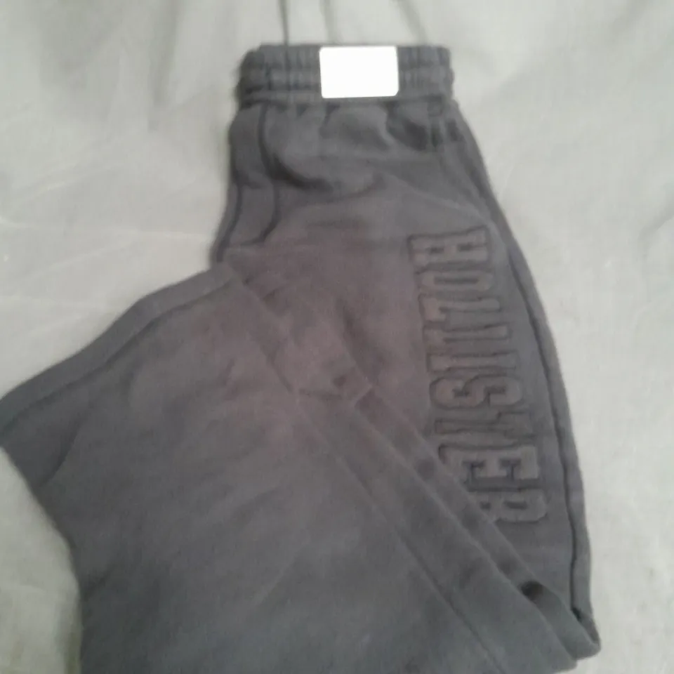 HOLLISTER BLACK BAGY SWEATPANTS - SMALL 