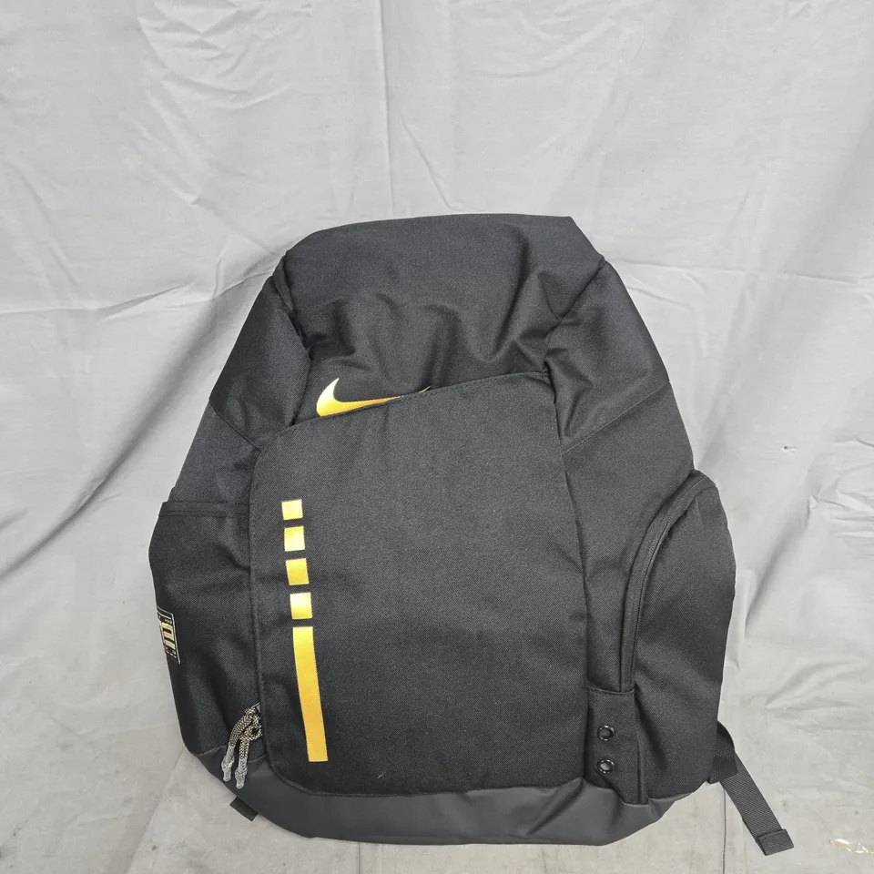 NIKE BACKPACK