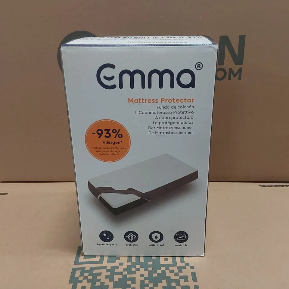 BRAND NEW BOXED EMMA SMART SLEEVE 120X190 MATTRESS PROTECTOR