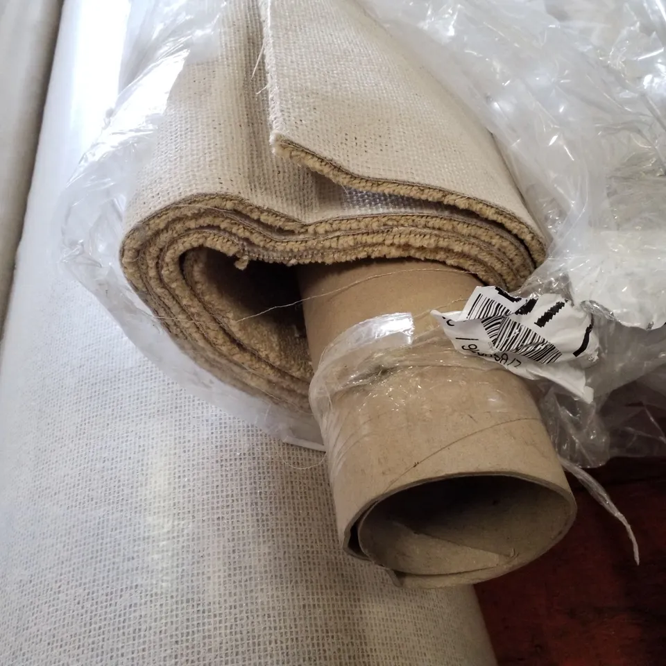 ROLL OF QUALITY EC AURA SAND DUNE CARPET APPROXIMATELY 3.1×4M
