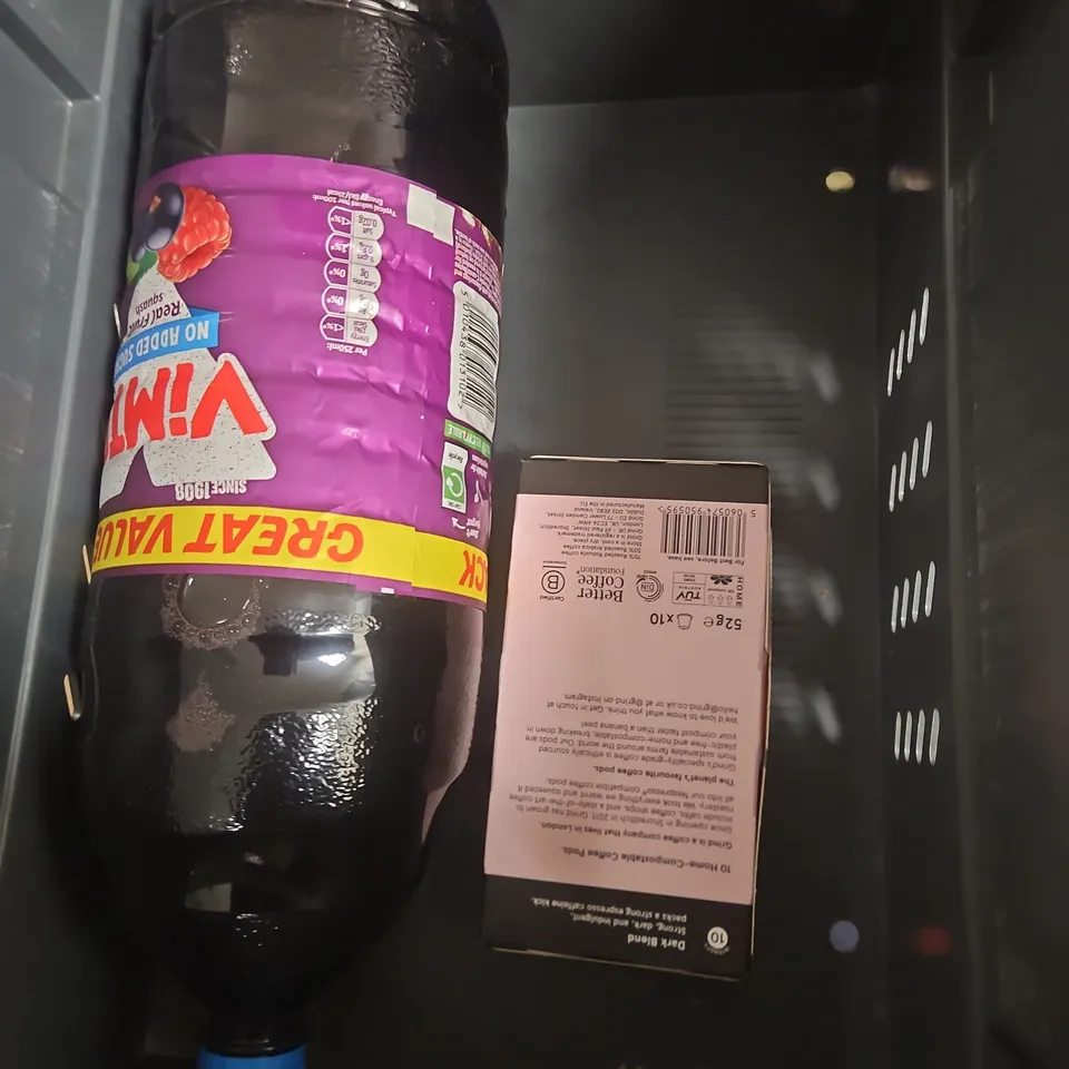 APPROXIMATELY 8 ASSORTED FOOD ITEMS TO INCLUDE - VIMTO SQUASH - GRIND HOUSE BLEND DECAF - 7UP DRINK PINK - ETC