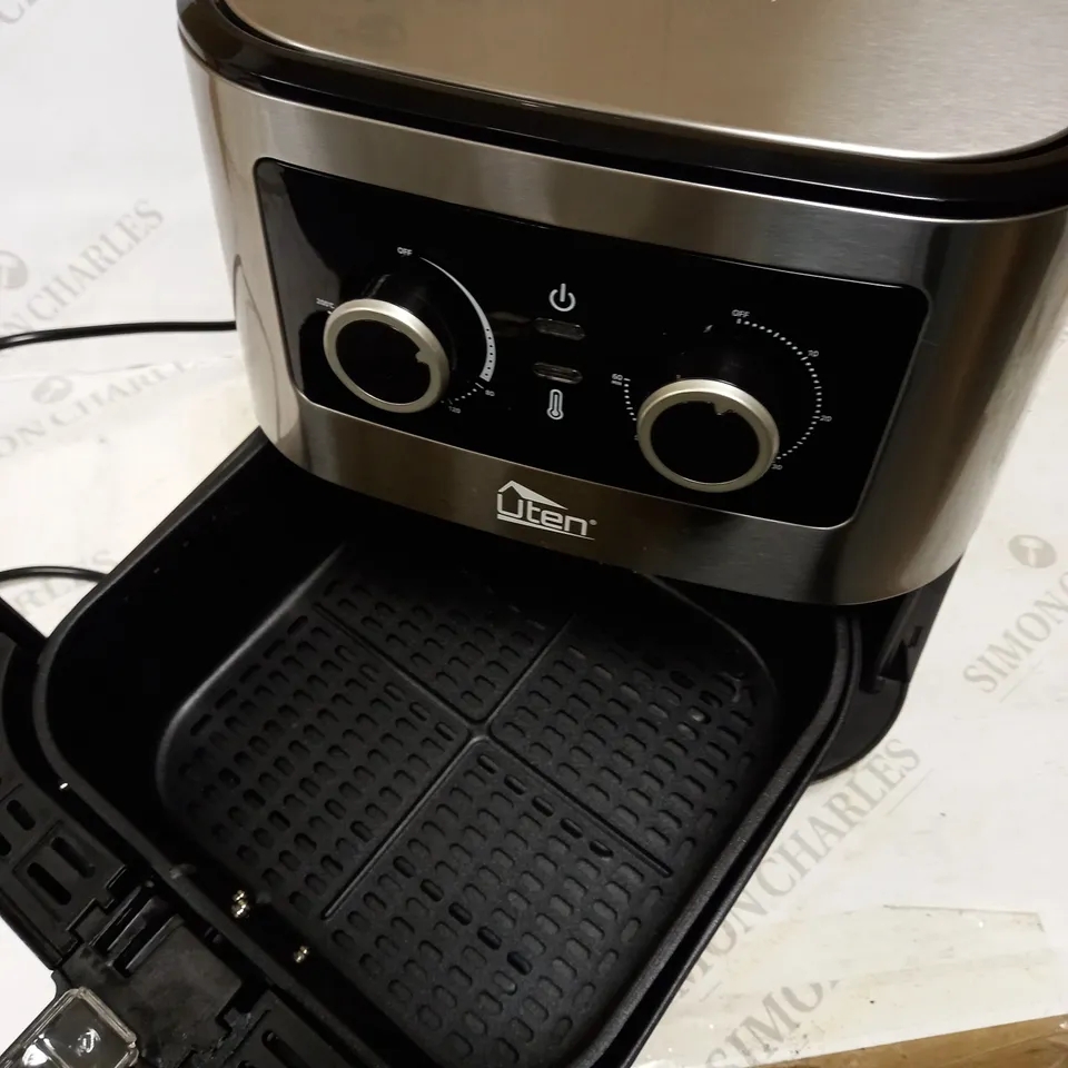 UTEN 5.5L 1700W AIR FRYER 