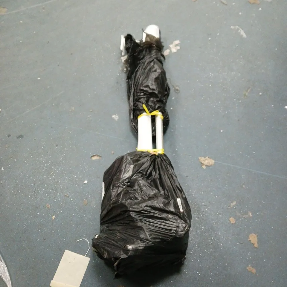 SHARK CORDLESS STICK VACUUM WITH AUTO EMPTY SYSTEM BU3521UK