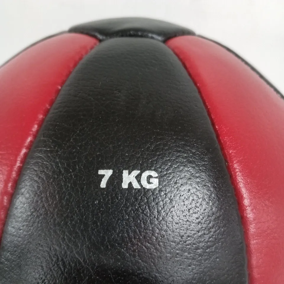 GREEN HILL 7KG MEDICINE BALL (RED/BLACK) – SPORTS FITNESS