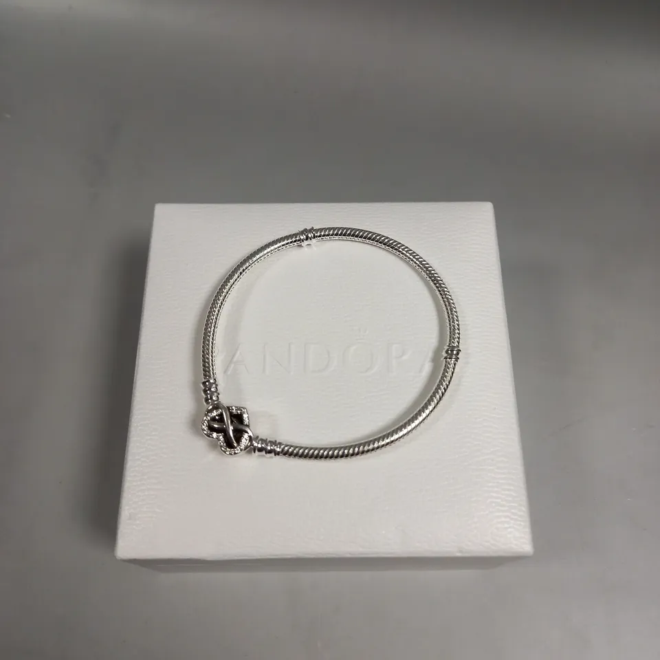 PANDORA HEART CLASP CHARM BRACELET 