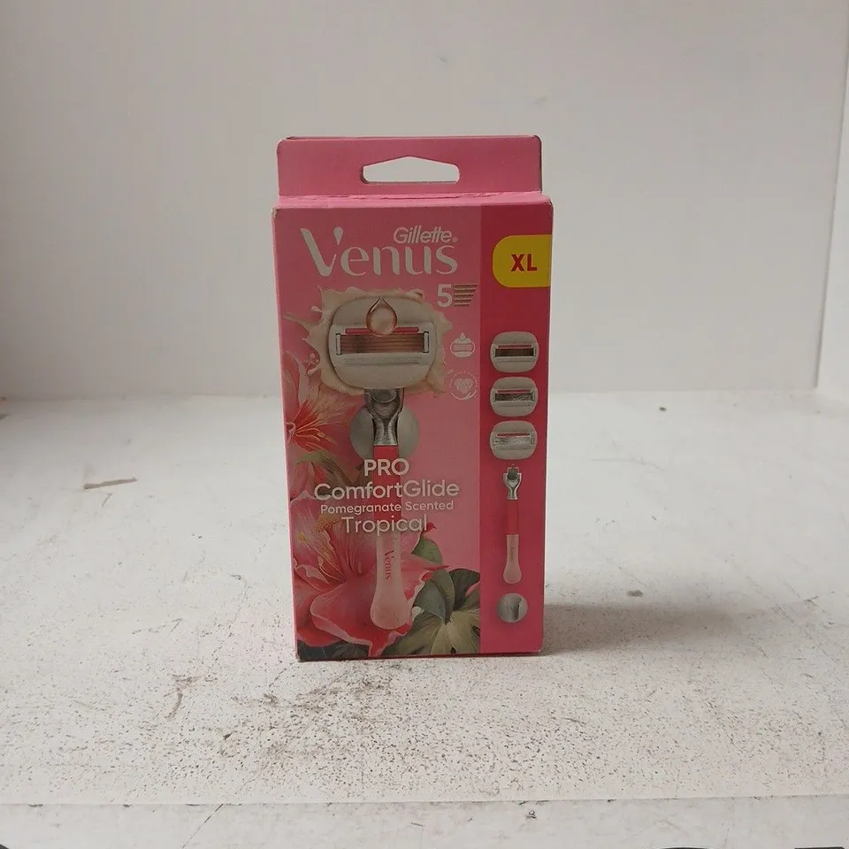 GILETTE VENUS PRO COMFORT GLIDE POMEGRANATE SCENTED TROPICAL XL