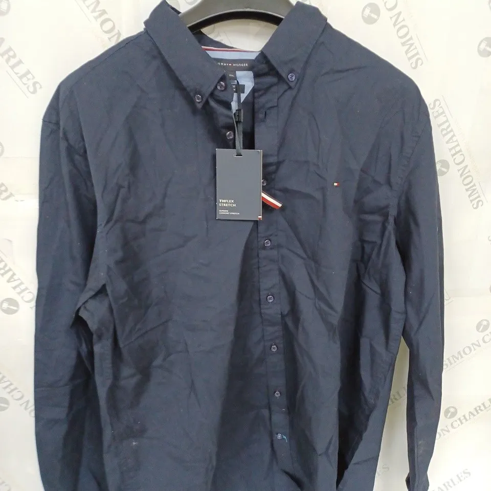 TOMMY HILFIGER CLASSIC BUTTON SHIRT SIZE XXL