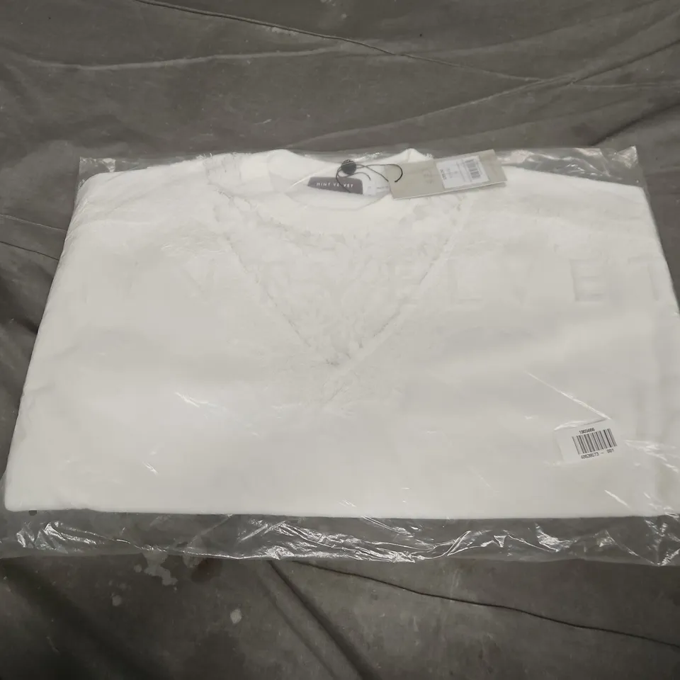 BAGGED MINT VELVET IVORY LACE INSERT SWEATSHIRT - MEDIUM