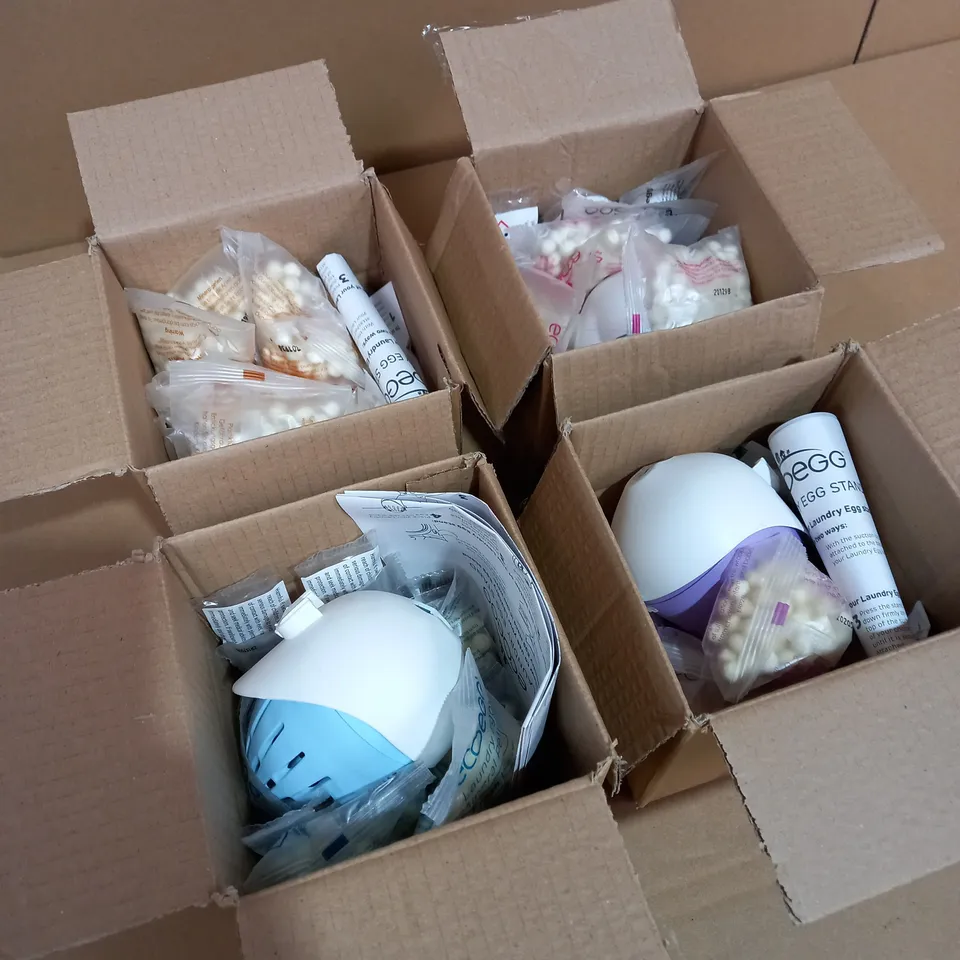 LOT OF APPROX. 4 X ECOEGG ANTIBACTERIAL LAUNDRY EGG STAND AND DETOX TABLETS