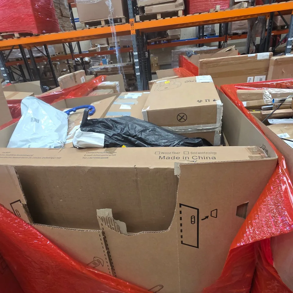 PALLET OF ASSORTED HOUSEHOLD GOODS AND PRODUCTS TO INCLUDE;CAT LITTER TRAY,GLASSES