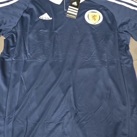 ADIDAS SCOTLAND NATIONAL FOOTBALL TEAM JERSEY IN NAVY SIZE LARGE