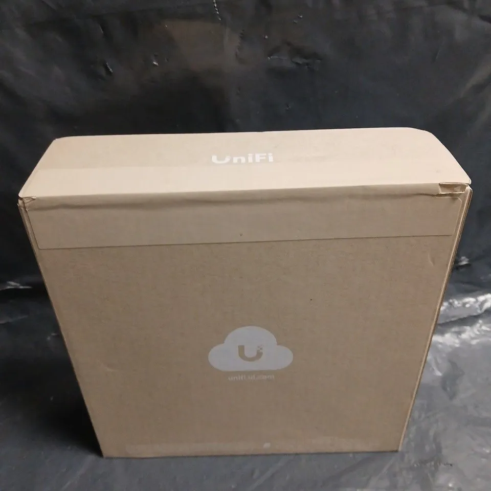 SEALED UNIFI U6+ ACCESS POINT 