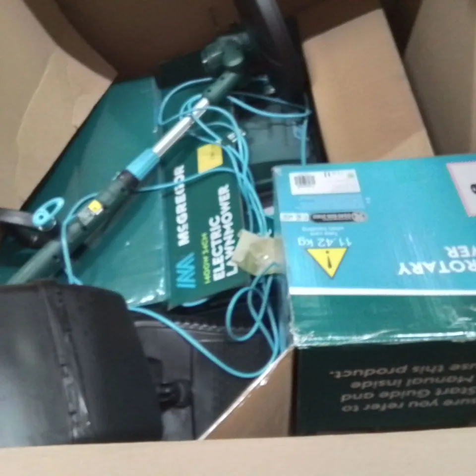 PALLET OF LAWN MOWERS