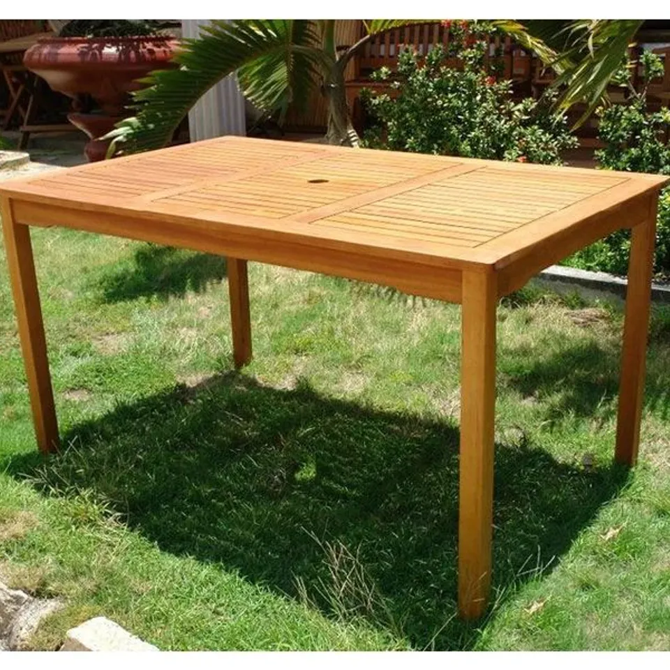 X2 SLATTED GARDEN CHAIR AND GARDEN TABLE