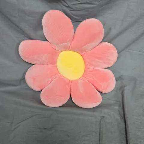 PINK PLUSH FLOWER CUSHION – DAISY SHAPE (DECORATIVE HOME DECOR)