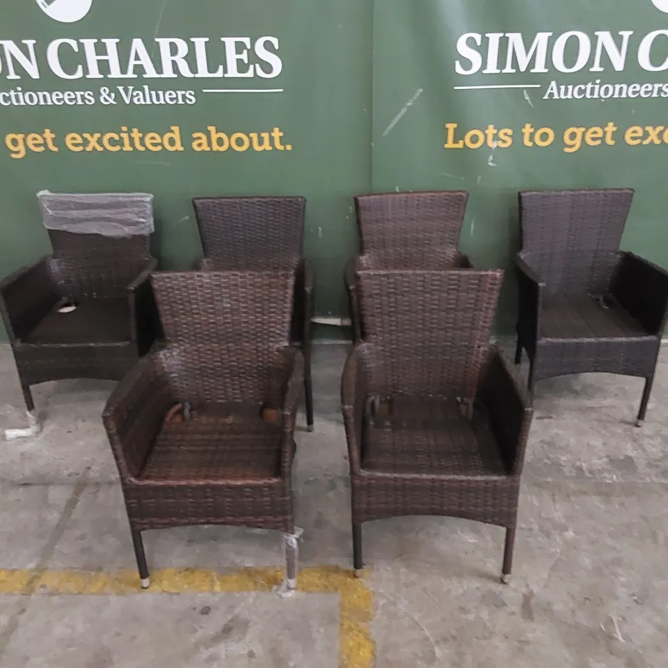 DESIGNER RATTAN GARDEN TABLE AND CHAIR SET // INCLUDES GARDEN DINING TABLE WITHOUT GLASS TOP AND 6 X CHAIRS