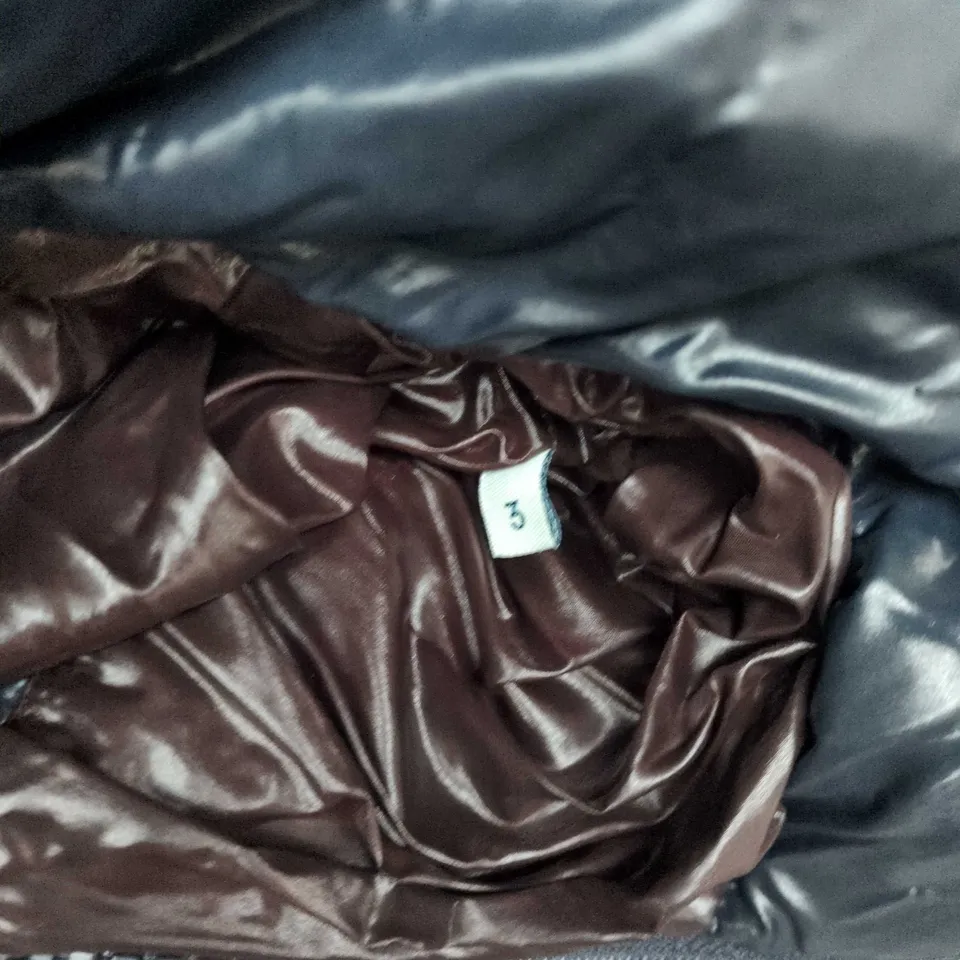 MONCLER DOWN PUFFER WITH PROTECTIVE BAG UK SIZE 3