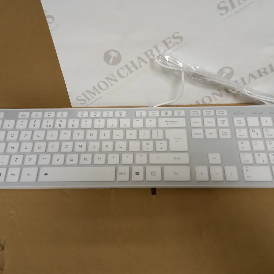 B.FRIEND SLIM SCISSORS STRUCTURE KEYBOARD