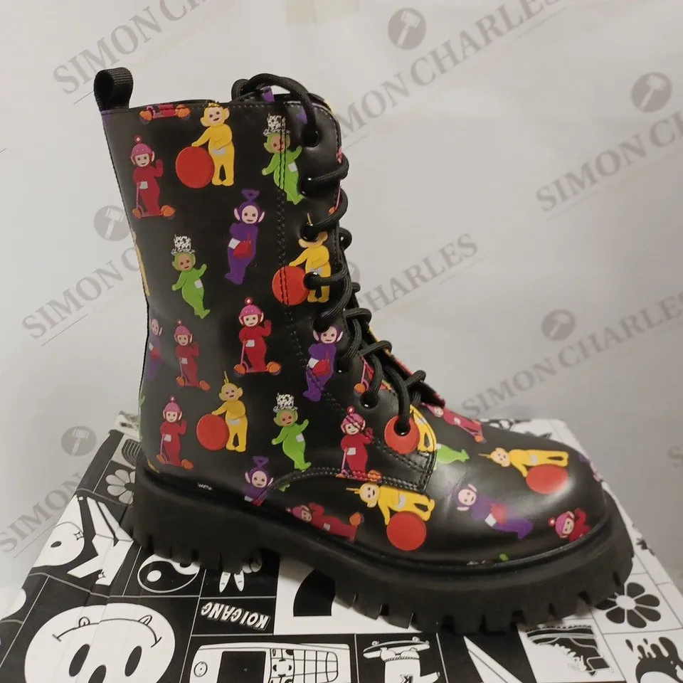 KOI VEGAN TELETUBBIES SUPERDROME MILITARY BOOTS - SIZE 6