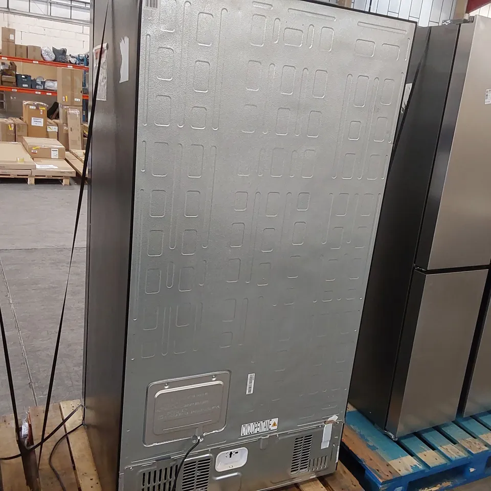 HISENSE RS694N4TBF 91CM FROST FREE AMERICAN STYLE FRIDGE FREEZER BLACK - UNPROCESSED RAW RETURN