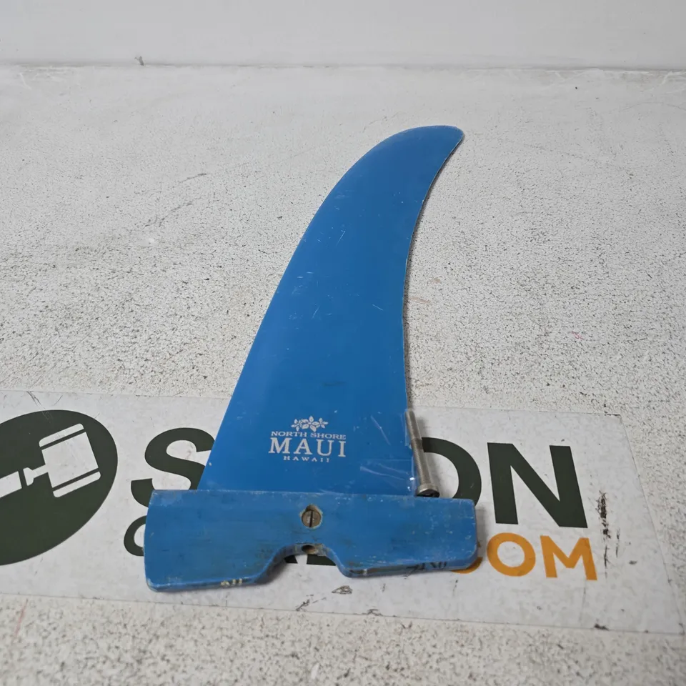 BLUE SURFBOARD FIN – NORTH SHORE MAUI HAWAII