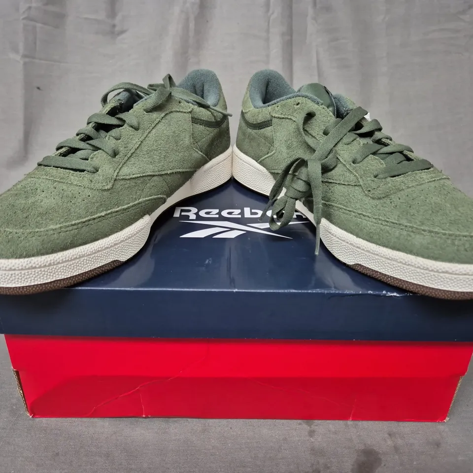 BOXED PAIR OF REEBOK CLUB C 85 SHOES IN GREEN UK SIZE 7.5