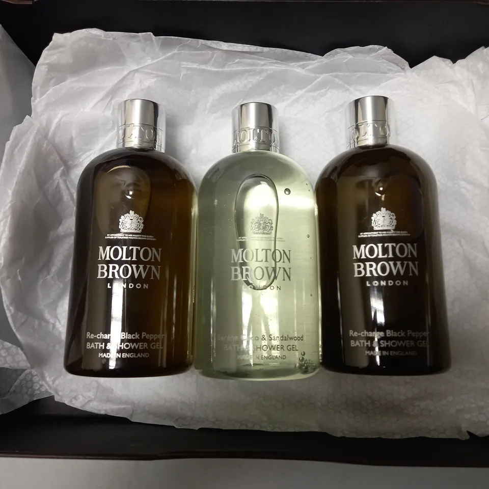 BOXED MOLTON BROWN SHOWER GEL 3 PC SET
