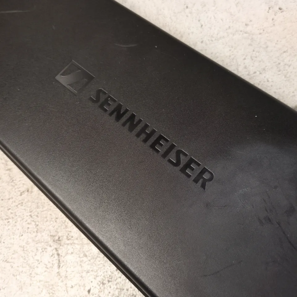SENNHEISER MICROPHONE WITH HARD CASE