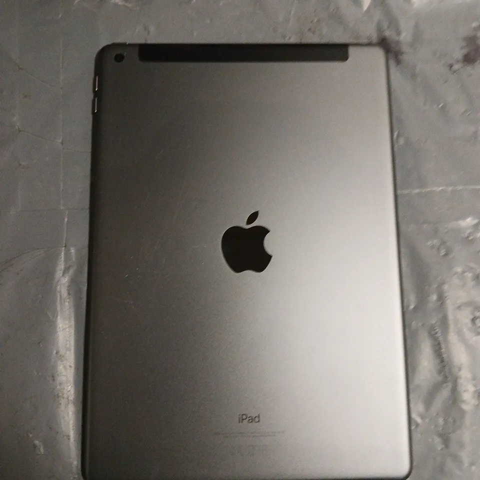 APPLE IPAD 7TH GEN 10.2 A2198