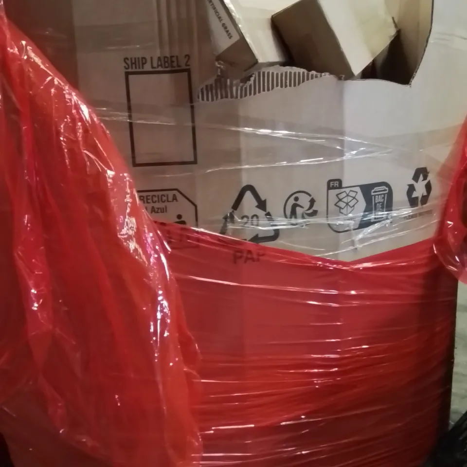 PALLET OF ASSORTED HOUSEHOLD GOODS AND PRODUCTS TO INCLUDE;BIKE PUMP,PHOTO FRAMES,GARDEN BARRIER FENCE