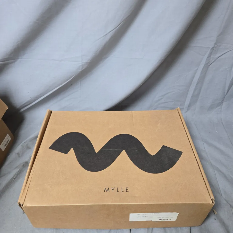 MYLLE LINES INFLATABLE POOL – INFLATABLE SWIMMING POOL