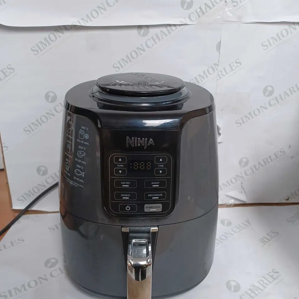 NINJA AIR FRYER 3.8L