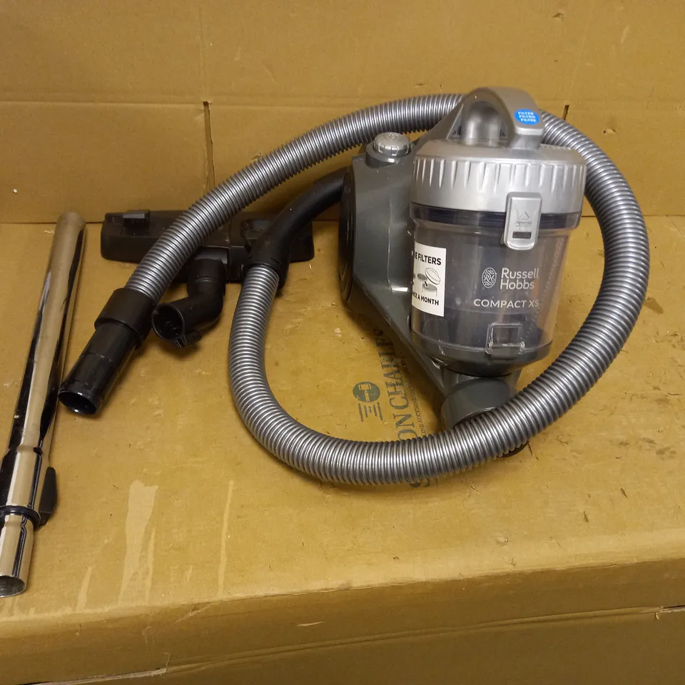 RUSSELL HOBBS COMPACT XS CYLINDER VACUUM