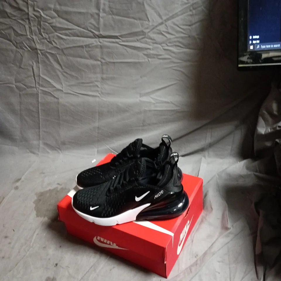NIKE AIR MAX 270 GS KIDS TRAINERS – BLACK/WHITE, UK 3.5 (US 4Y)
