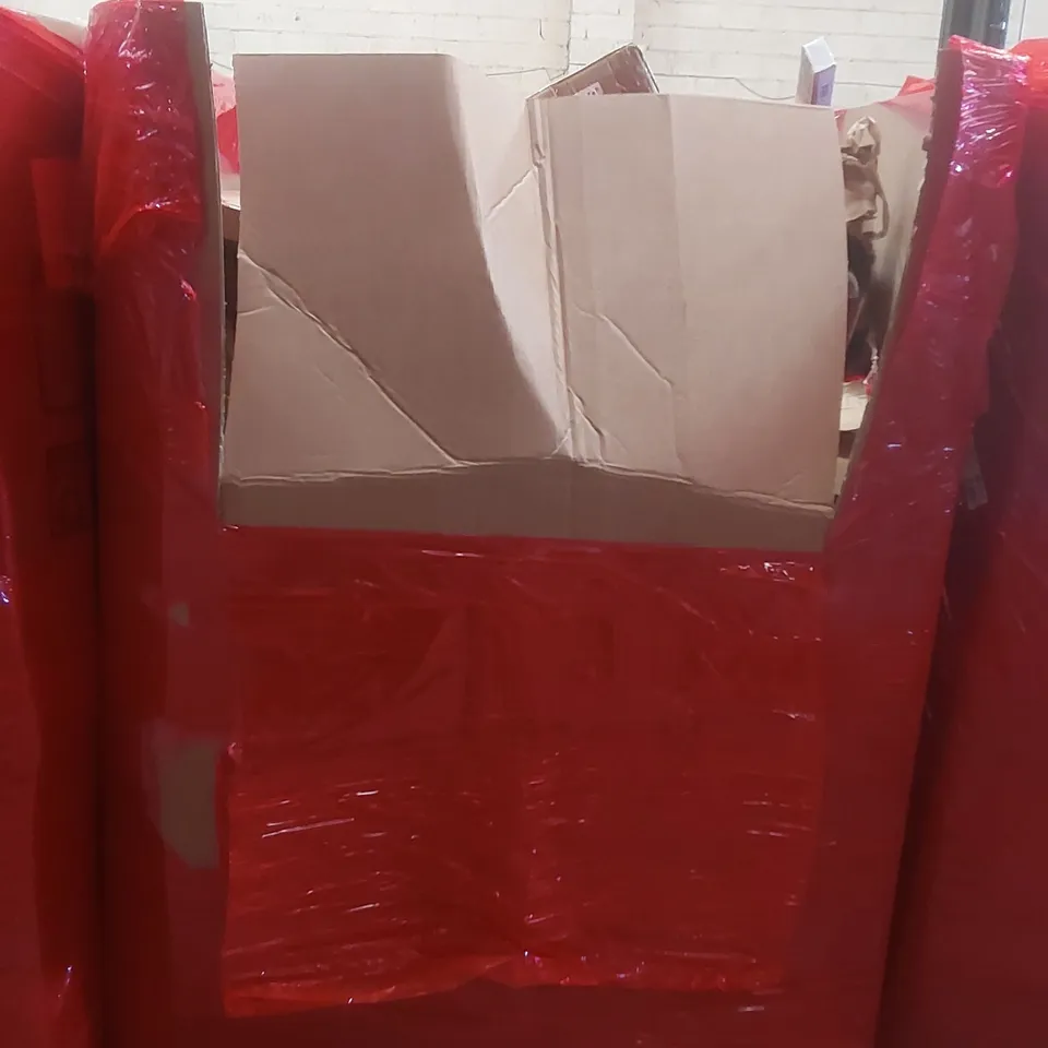 PALLET CONTAINING A VERY LARGE QUANTITY OF ASSORTED ITEMS INCLUDING: WALL MOUNTED CLOTHES RACK, COMMERCIAL SOUND PROOF BLENDER, SLOW-CLOSE TOILET SEAT ECT