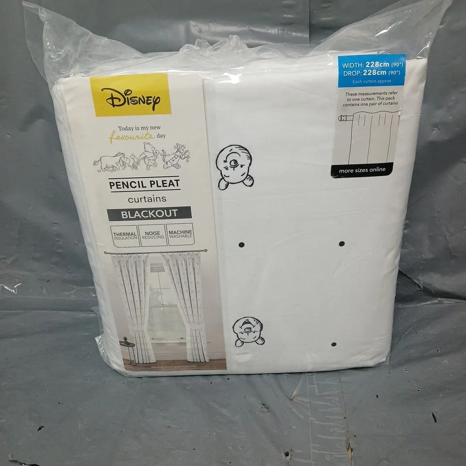 DISNEY WINNIE THE POOH PENCIL PLEAT BLACKOUT CURTAINS IN WHITE