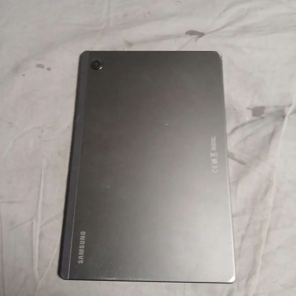 SAMSUNG TABLET – BLACK