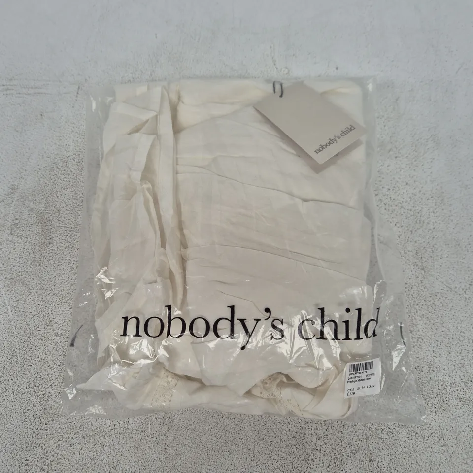 BAGGED NOBODYS CHILD PENELOPE MIDAXI DRESS IN WHITE - UK 8