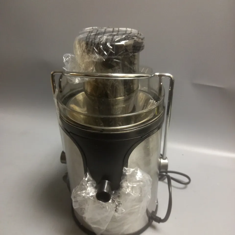 BOXED CREATE A COMFORTABLE LIFE JUICER 