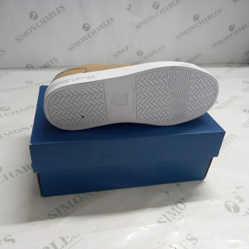 BOXED PAIR OF K-SWISS FRASCO LEATHER TRAINERS IN NOUGAT - 6